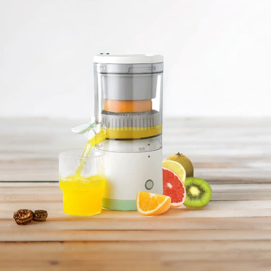 TheBoldFit Portable Juicer – compact USB rechargeable blender in sleek design, blending fresh fruit juice, perfect for travel and fitness lifestyle